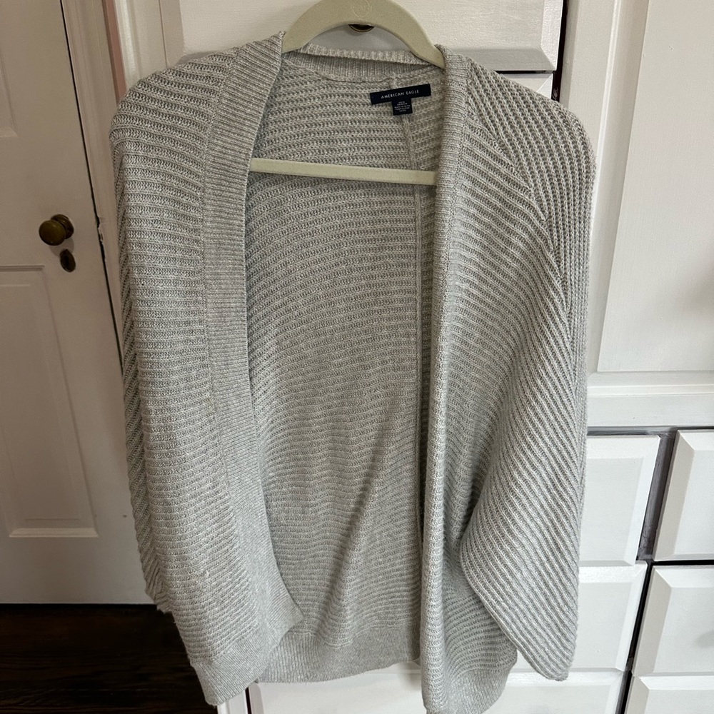 Women’s American eagle cardigan